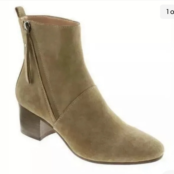 NEW Banana Republic | Lydia Green Suede Heel Ankle Bootie women’s 8.5 - Picture 2 of 8